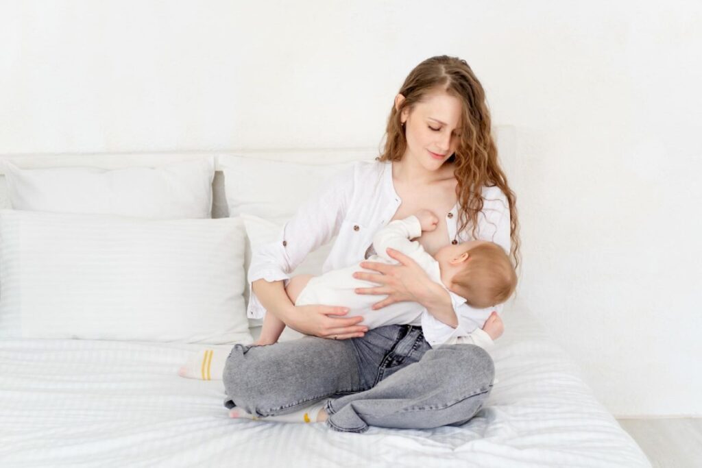 Emzirme Sürecinde Süt Artırmanın Doğal Yolları